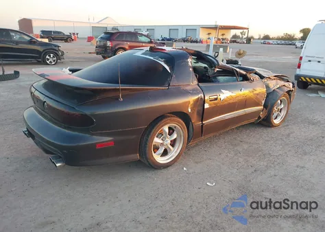 2001 Pontiac Firebird Formula from USA, damaged, VIN 2G2FV22G412131387